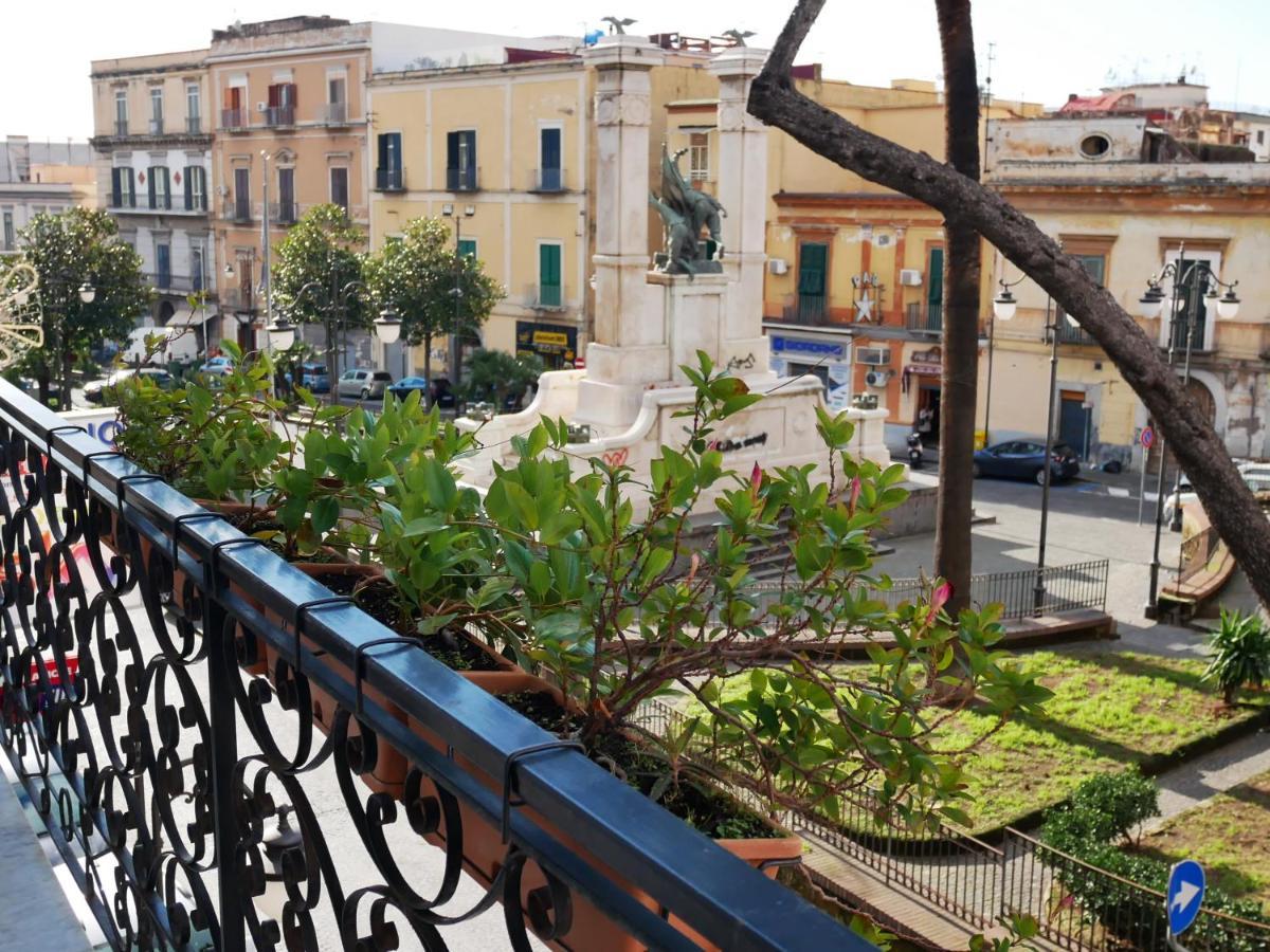 טורה אנונציאטה La Casetta Di Nonna Pina - Appartamento Con Cucina In Pieno Centro מראה חיצוני תמונה